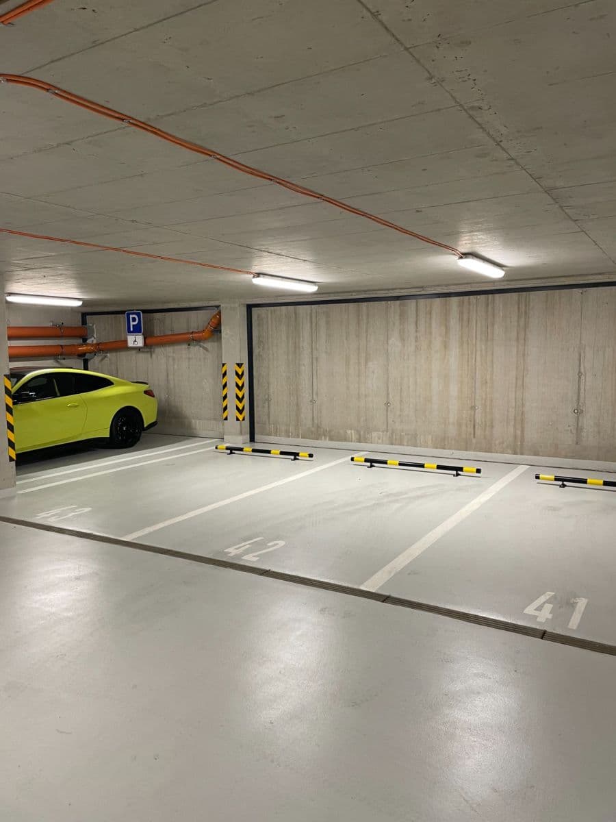 Pronájem bytu 2+1 55 m², Nové Mesto, Bratislavský kraj Pronájem bytu 2+1 55 m², Nové Mesto, Bratislavský kraj