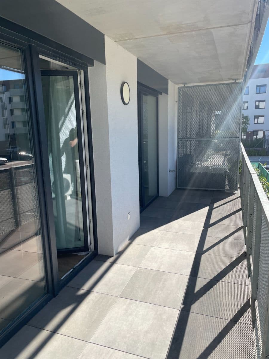 Pronájem bytu 2+1 55 m², Nové Mesto, Bratislavský kraj Pronájem bytu 2+1 55 m², Nové Mesto, Bratislavský kraj