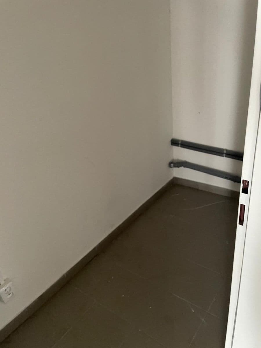 Pronájem nebytového prostoru 85 m², Wassermannova, Praha, Praha Pronájem nebytového prostoru 85 m², Wassermannova, Praha, Praha