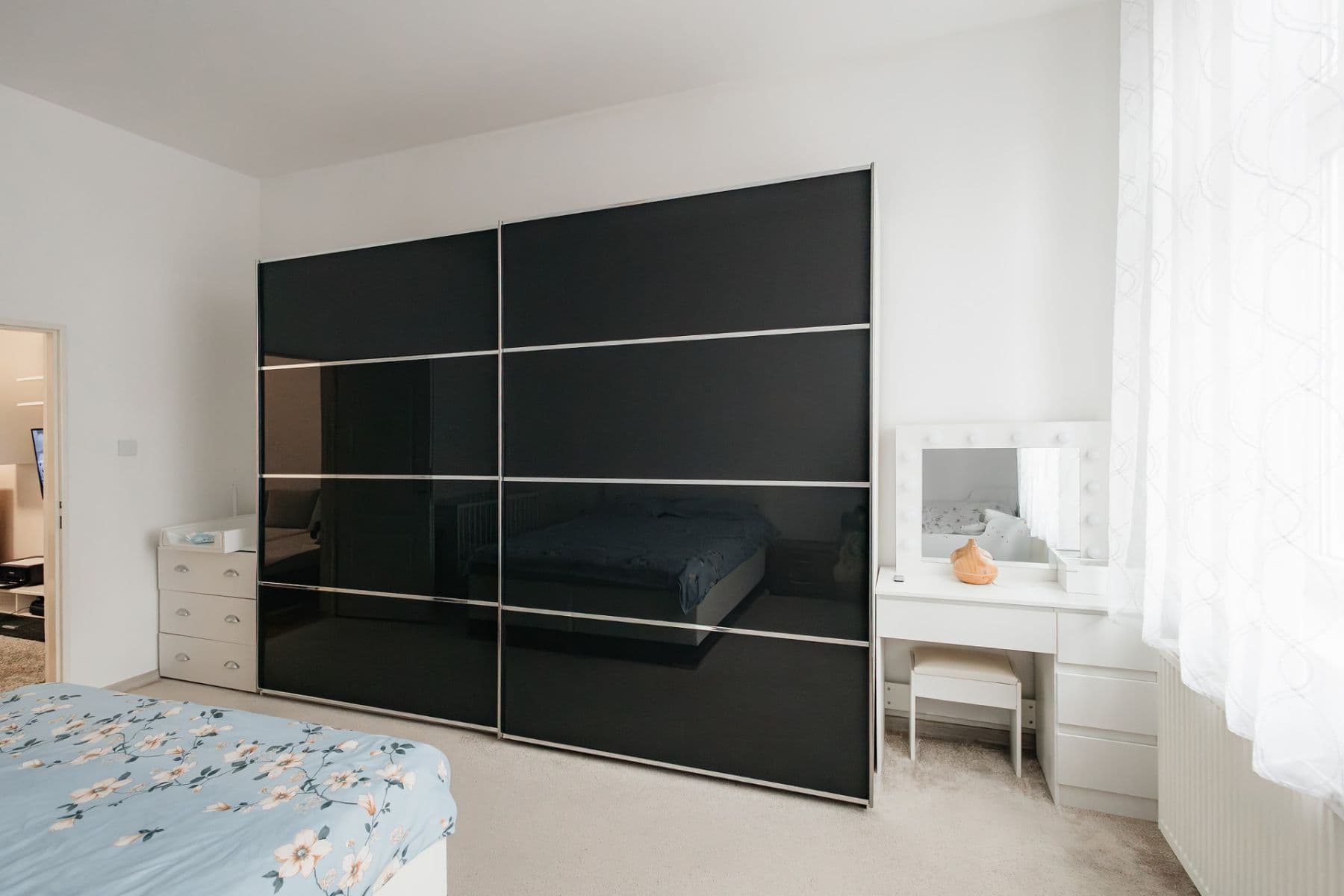 Pronájem bytu 2+kk 55 m², nám. Edvarda Beneše, Kladno, Středočeský kraj Pronájem bytu 2+kk 55 m², nám. Edvarda Beneše, Kladno, Středočeský kraj