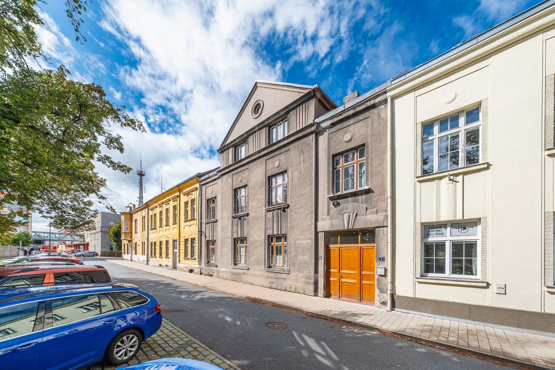 Pronájem bytu 2+kk 55 m², nám. Edvarda Beneše, Kladno, Středočeský kraj Pronájem bytu 2+kk 55 m², nám. Edvarda Beneše, Kladno, Středočeský kraj