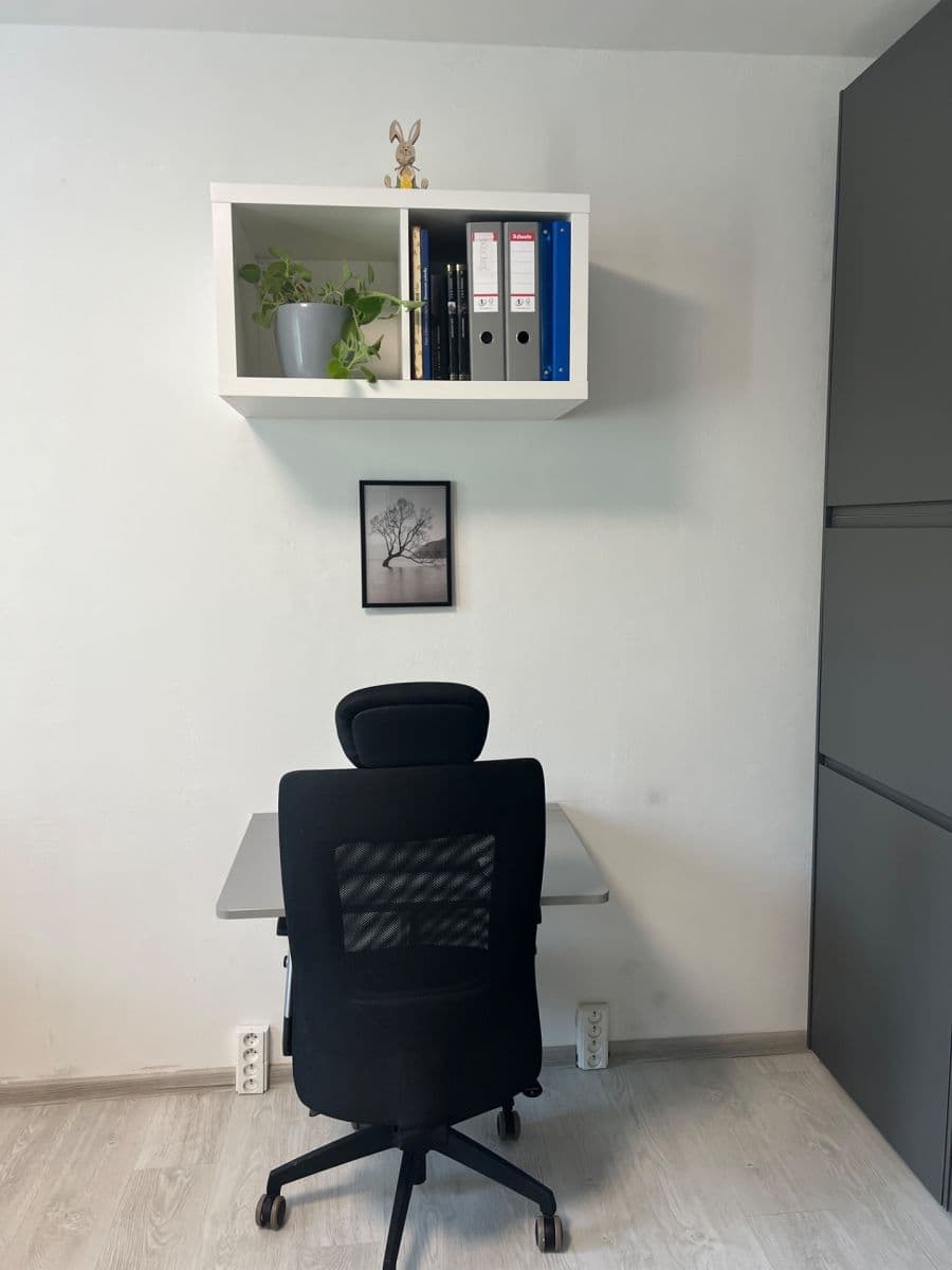 Pronájem bytu 1+kk 20 m², Horolezecká, Praha, Praha Pronájem bytu 1+kk 20 m², Horolezecká, Praha, Praha