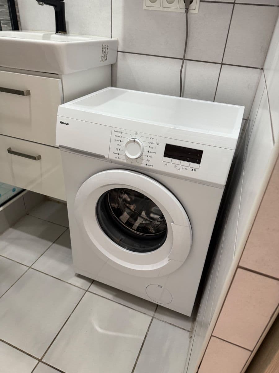 Pronájem bytu 1+kk 20 m², Horolezecká, Praha, Praha Pronájem bytu 1+kk 20 m², Horolezecká, Praha, Praha