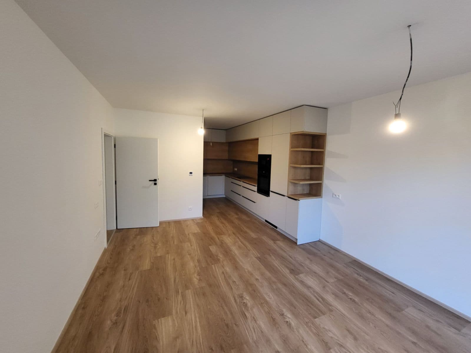Pronájem bytu 2+kk 68 m², Tomkova, Olomouc, Olomoucký kraj Pronájem bytu 2+kk 68 m², Tomkova, Olomouc, Olomoucký kraj
