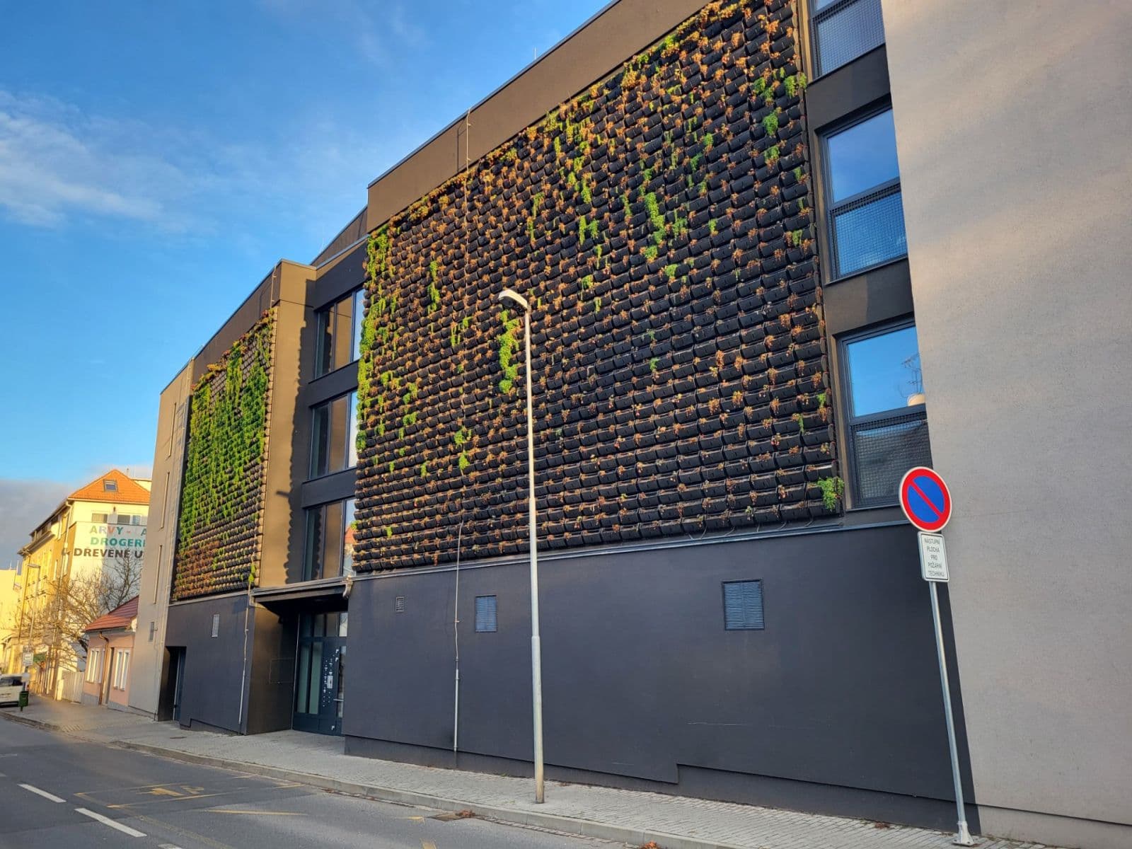 Pronájem bytu 2+kk 68 m², Tomkova, Olomouc, Olomoucký kraj Pronájem bytu 2+kk 68 m², Tomkova, Olomouc, Olomoucký kraj