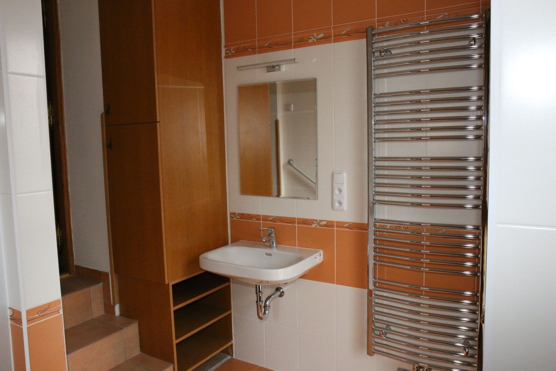 Pronájem bytu 1+kk 50 m², K Lipám, Praha, Praha Pronájem bytu 1+kk 50 m², K Lipám, Praha, Praha
