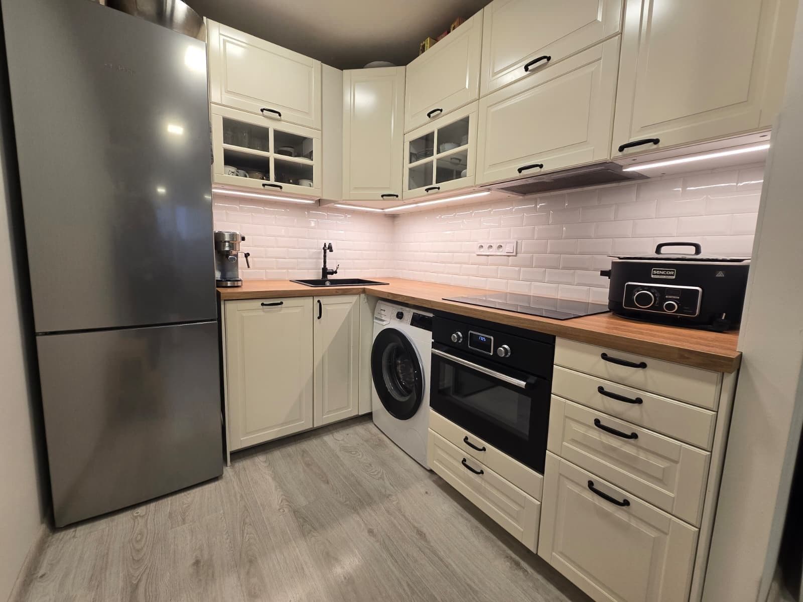 Pronájem bytu 2+kk 42 m², Skuteckého, Praha, Praha Pronájem bytu 2+kk 42 m², Skuteckého, Praha, Praha