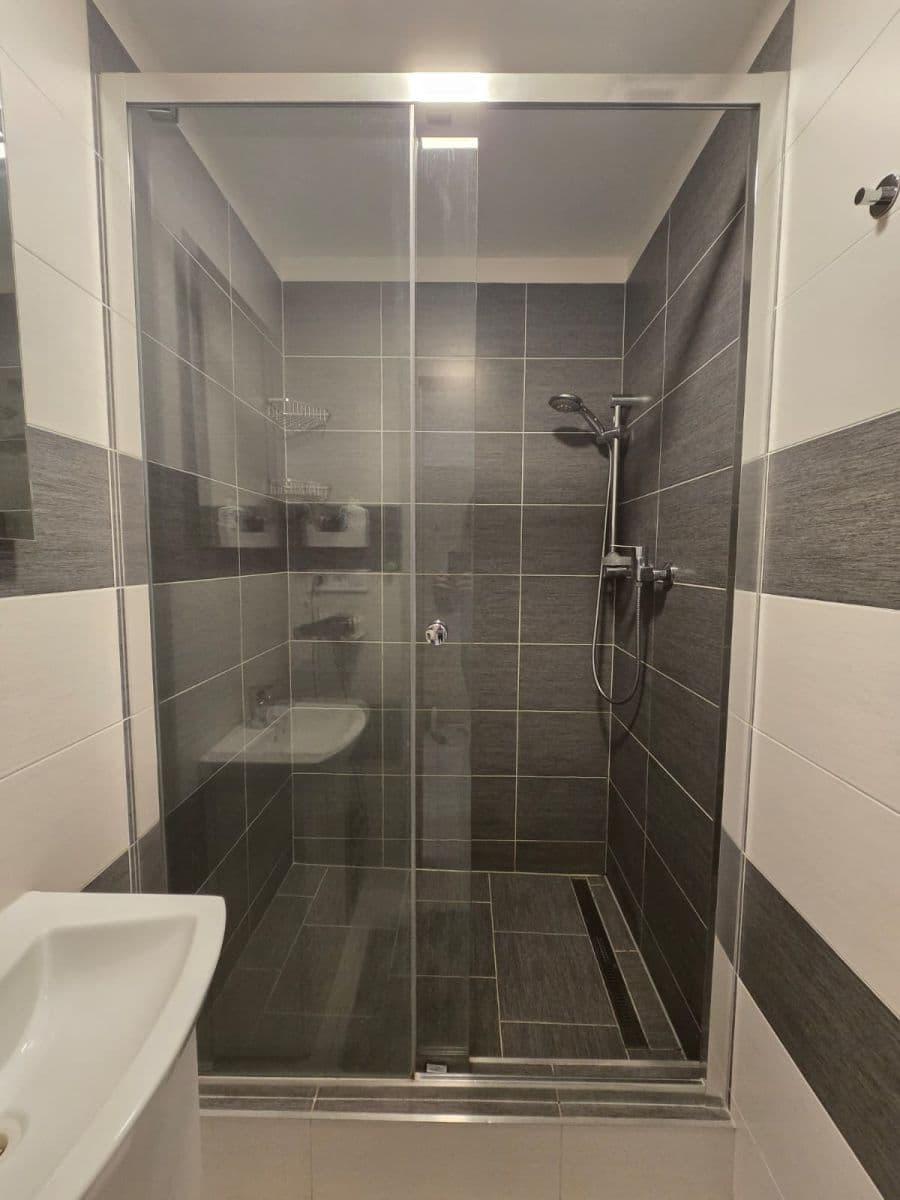 Pronájem bytu 2+kk 42 m², Skuteckého, Praha, Praha Pronájem bytu 2+kk 42 m², Skuteckého, Praha, Praha