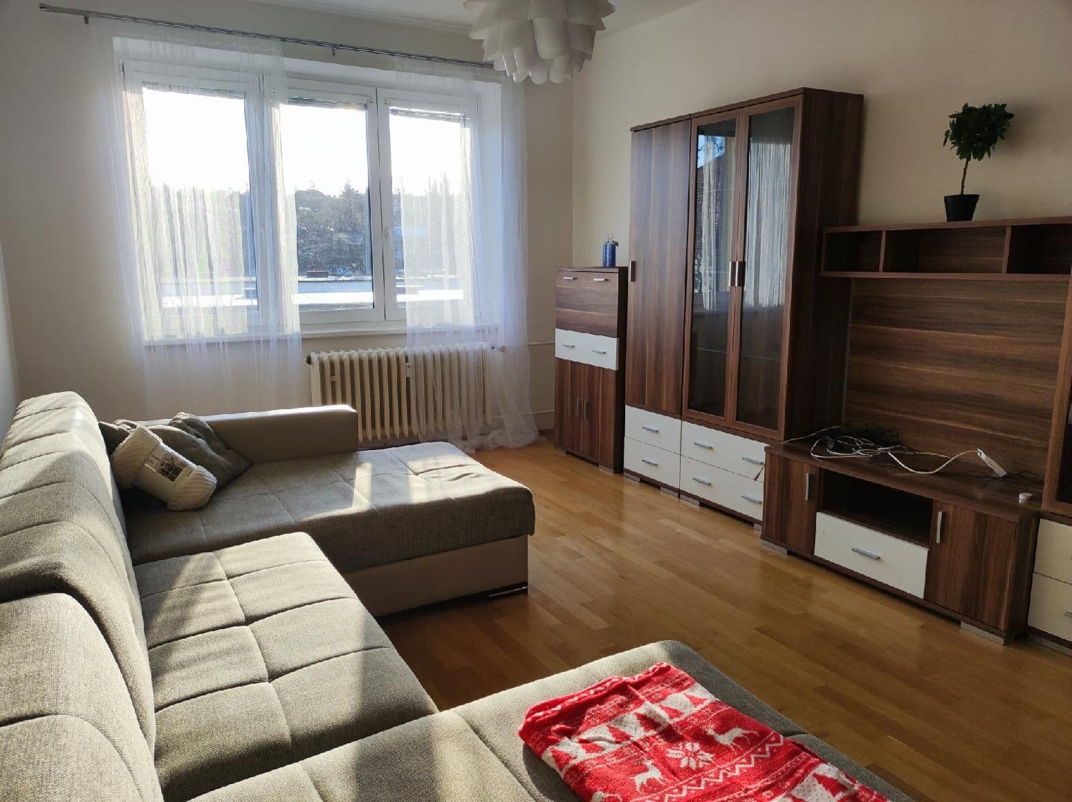 Pronájem bytu 2+1 54 m², Generála Píky, Praha, Praha Pronájem bytu 2+1 54 m², Generála Píky, Praha, Praha