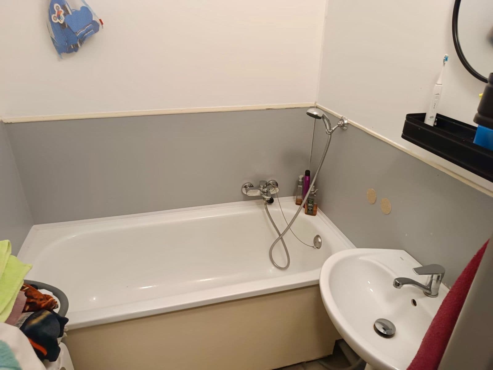 Pronájem bytu 3+1 65 m², Wolkerova, Žďár nad Sázavou, Kraj Vysočina Pronájem bytu 3+1 65 m², Wolkerova, Žďár nad Sázavou, Kraj Vysočina