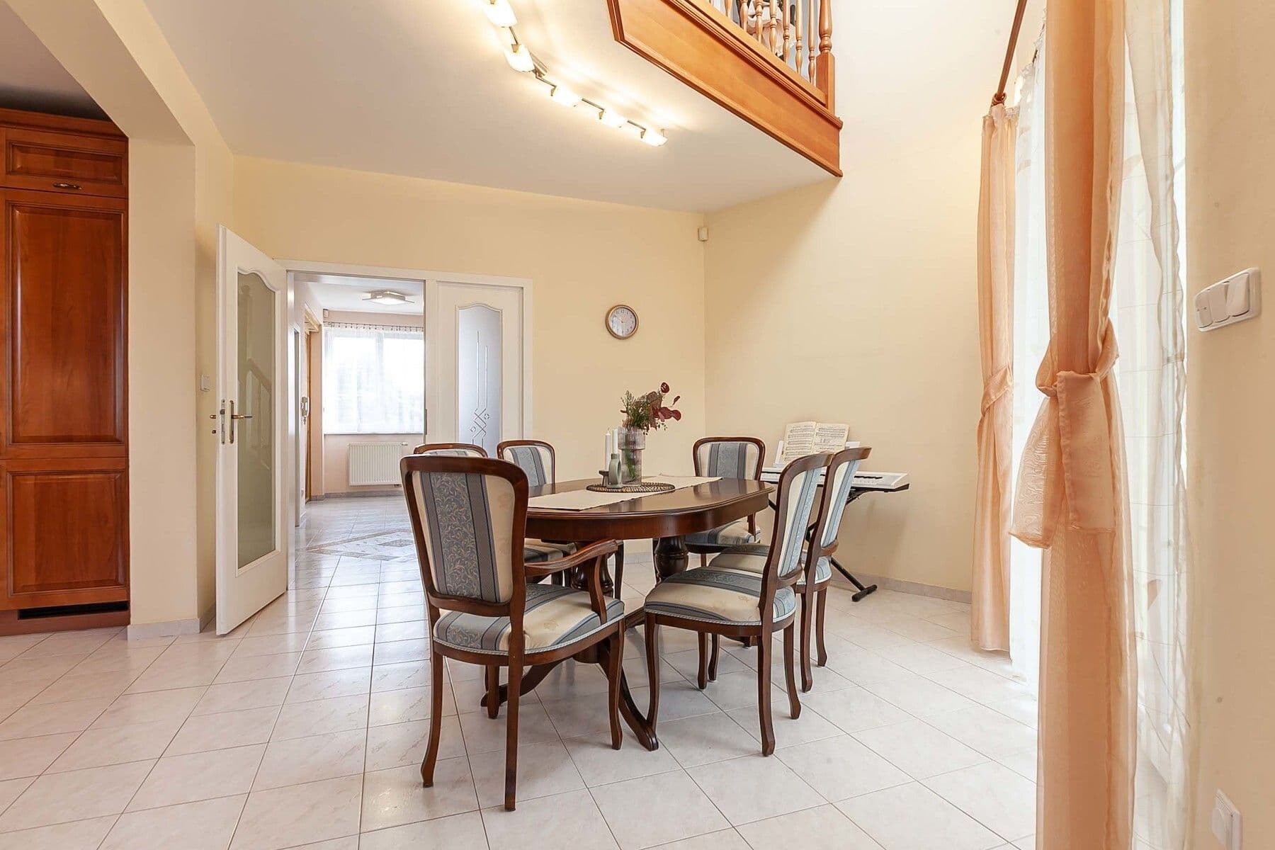 Prodej domu 348 m², pozemek 1.135 m², Sulice, Středočeský kraj Prodej domu 348 m², pozemek 1.135 m², Sulice, Středočeský kraj
