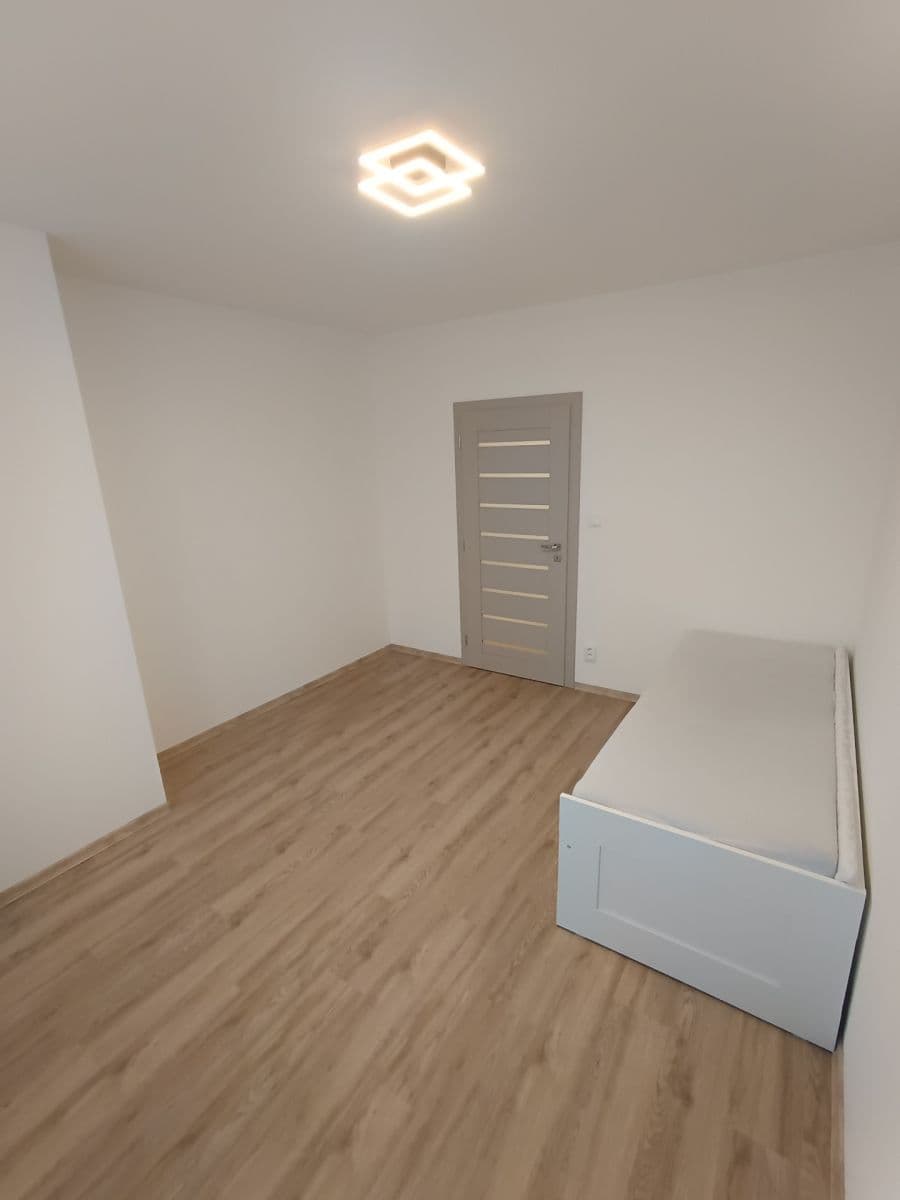 Prodej domu 104 m², pozemek 635 m², Sopřeč, Pardubický kraj Prodej domu 104 m², pozemek 635 m², Sopřeč, Pardubický kraj