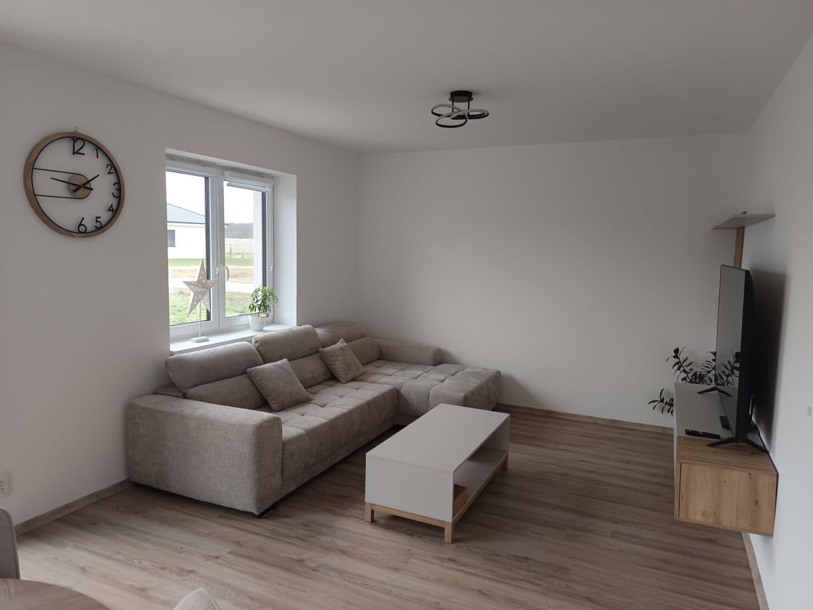 Prodej domu 104 m², pozemek 635 m², Sopřeč, Pardubický kraj Prodej domu 104 m², pozemek 635 m², Sopřeč, Pardubický kraj