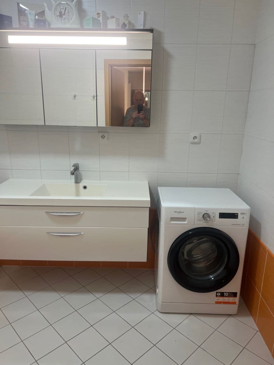 Pronájem bytu 3+1 95 m², Na Neklance, Praha, Praha Pronájem bytu 3+1 95 m², Na Neklance, Praha, Praha