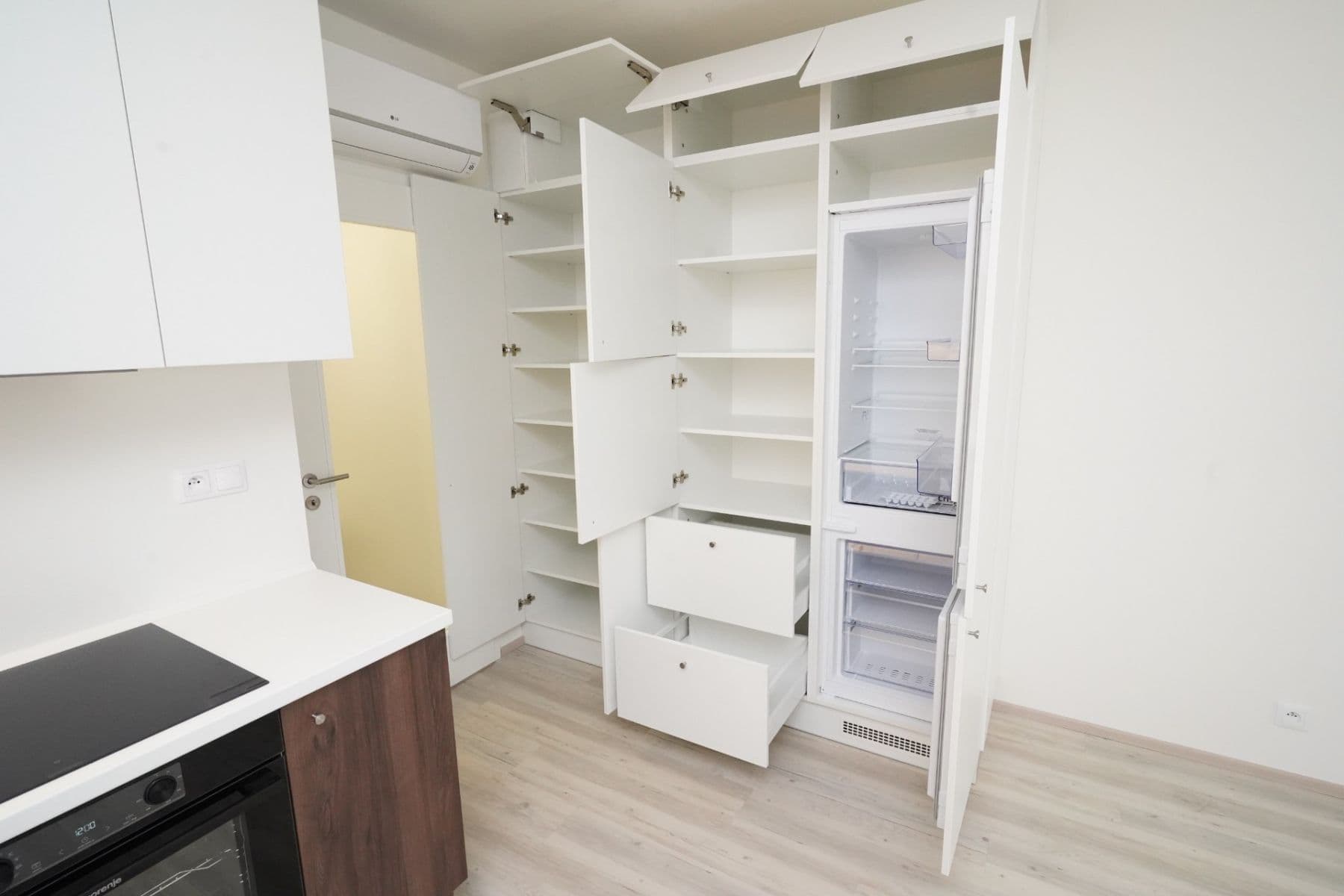 Prodej bytu 1+kk 33 m², Poděbradská, Praha, Praha Prodej bytu 1+kk 33 m², Poděbradská, Praha, Praha