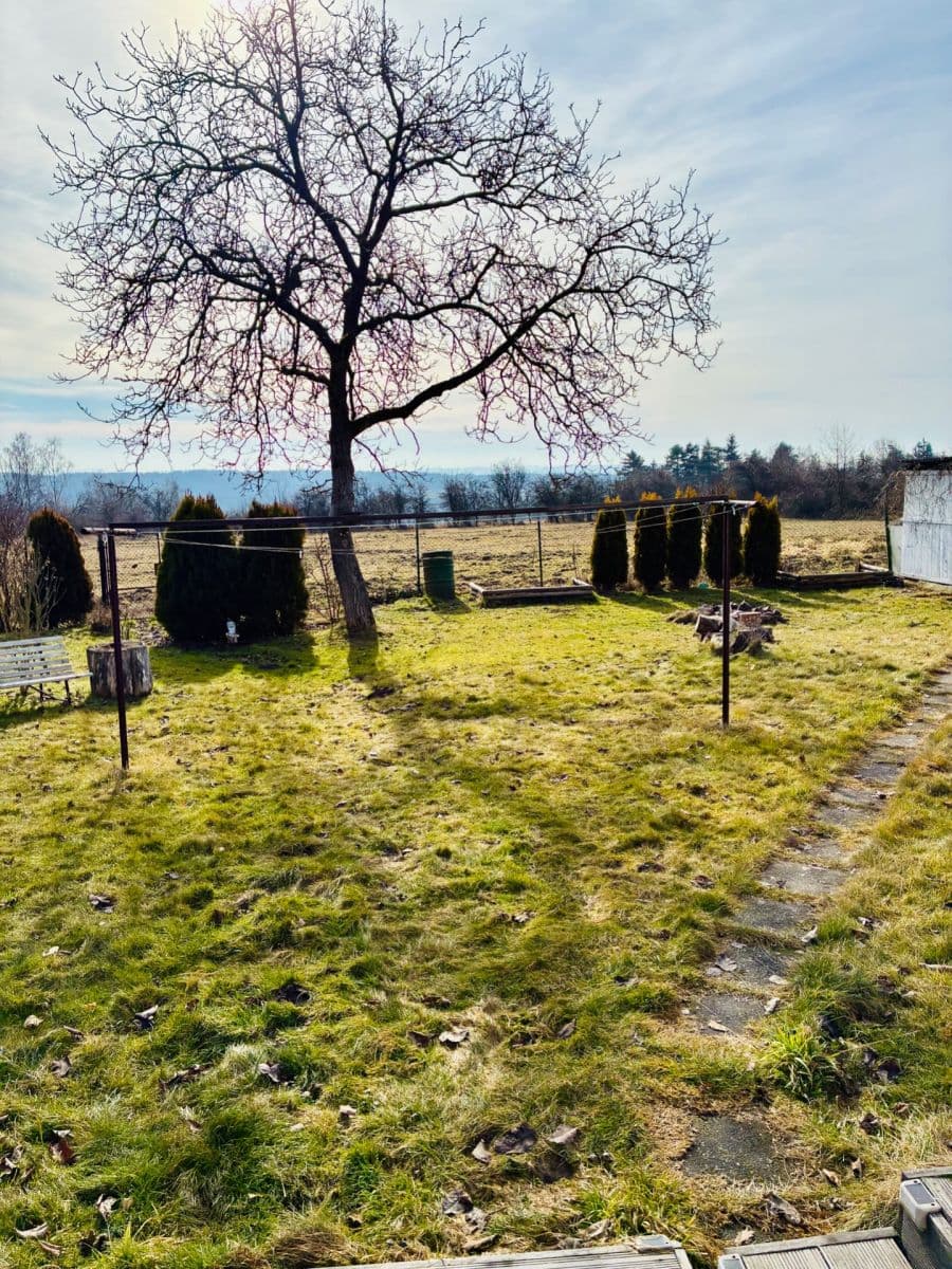 Prodej chaty, chalupy 55 m², pozemek 800 m², Kytín, Středočeský kraj Prodej chaty, chalupy 55 m², pozemek 800 m², Kytín, Středočeský kraj