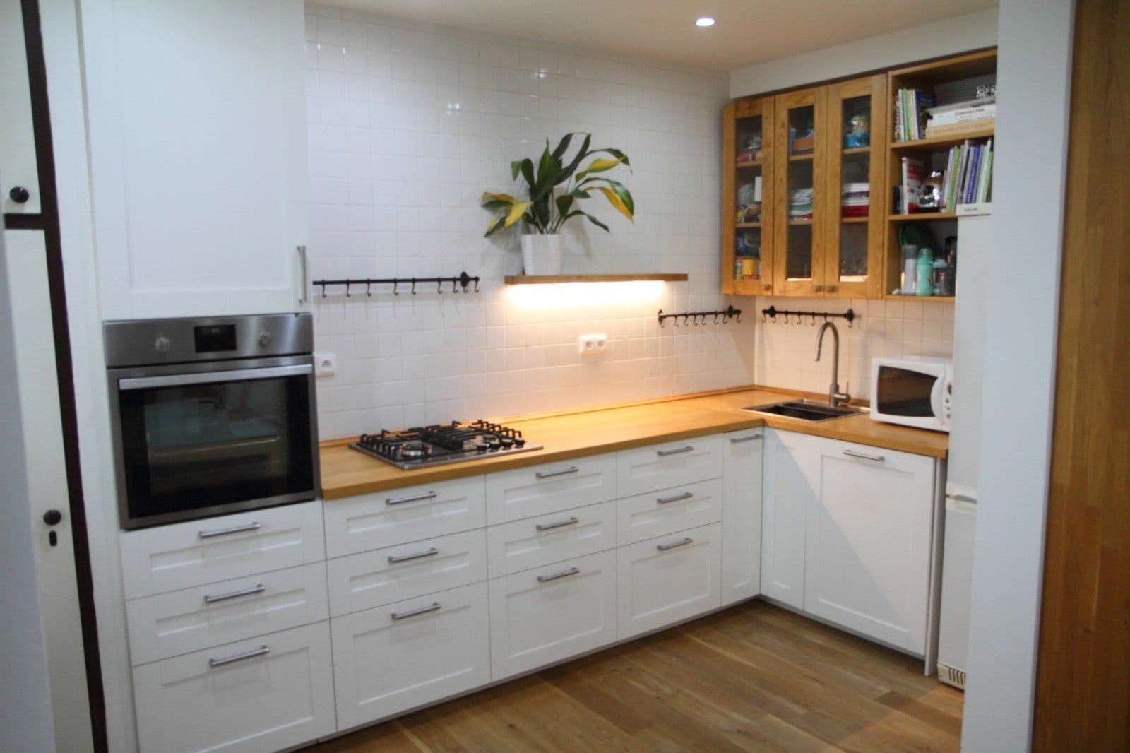 Pronájem bytu 3+kk 60 m², Velvarská, Praha, Praha Pronájem bytu 3+kk 60 m², Velvarská, Praha, Praha