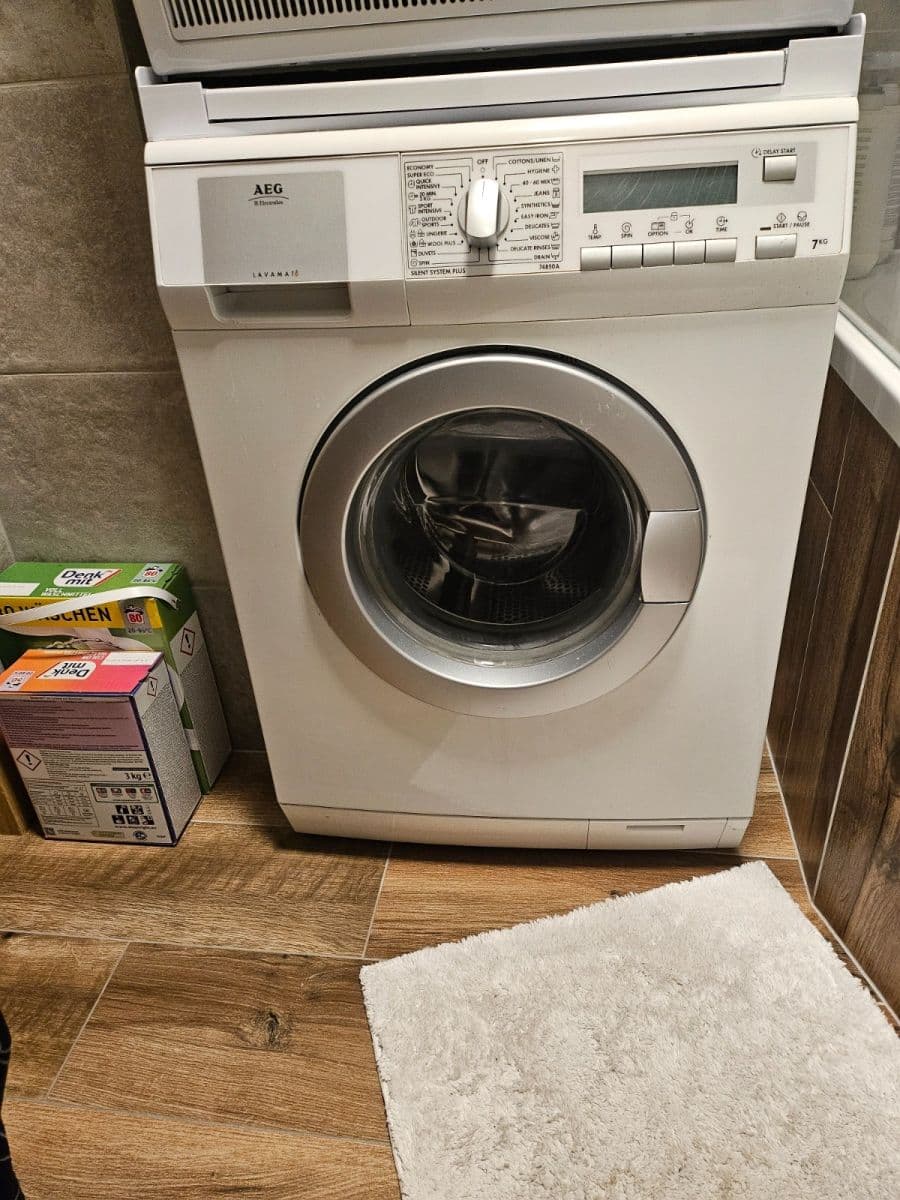 Pronájem bytu 3+kk 60 m², Velvarská, Praha, Praha Pronájem bytu 3+kk 60 m², Velvarská, Praha, Praha