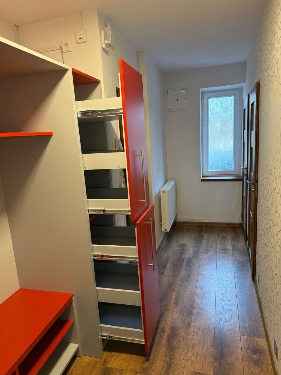 Prodej bytu 2+kk 57 m², Růžová, Rumburk, Ústecký kraj Prodej bytu 2+kk 57 m², Růžová, Rumburk, Ústecký kraj