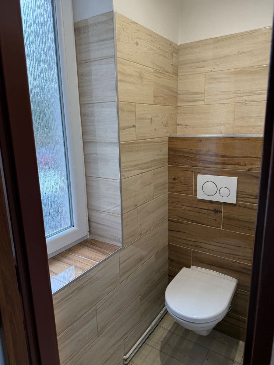 Prodej bytu 2+kk 57 m², Růžová, Rumburk, Ústecký kraj Prodej bytu 2+kk 57 m², Růžová, Rumburk, Ústecký kraj