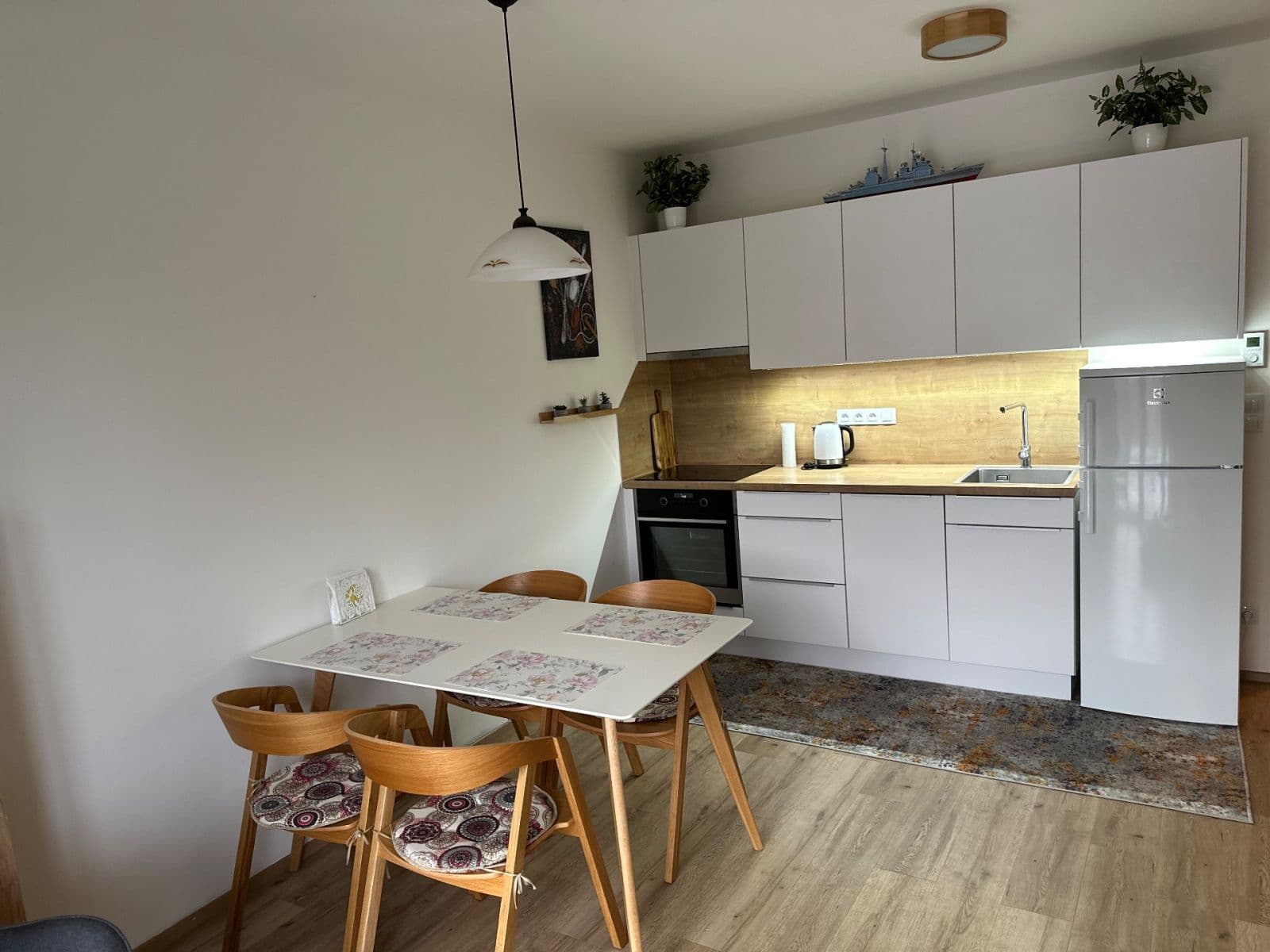 Prodej bytu 2+kk 45 m², Promenáda, Horní Maršov, Královéhradecký kraj Prodej bytu 2+kk 45 m², Promenáda, Horní Maršov, Královéhradecký kraj