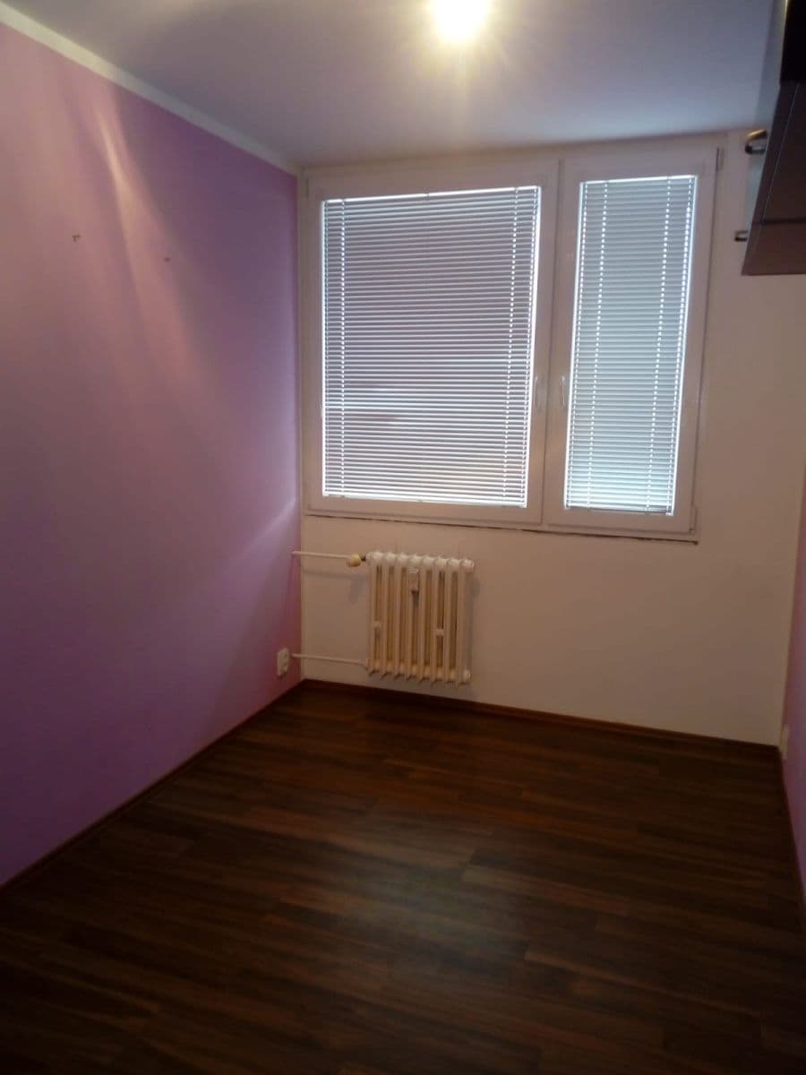 Pronájem bytu 2+kk 40 m², Murgašova, Praha, Praha Pronájem bytu 2+kk 40 m², Murgašova, Praha, Praha