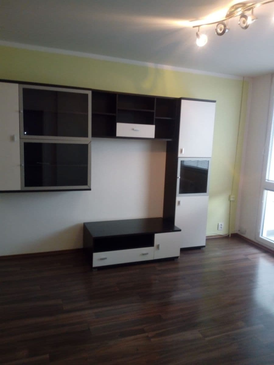 Pronájem bytu 2+kk 40 m², Murgašova, Praha, Praha Pronájem bytu 2+kk 40 m², Murgašova, Praha, Praha