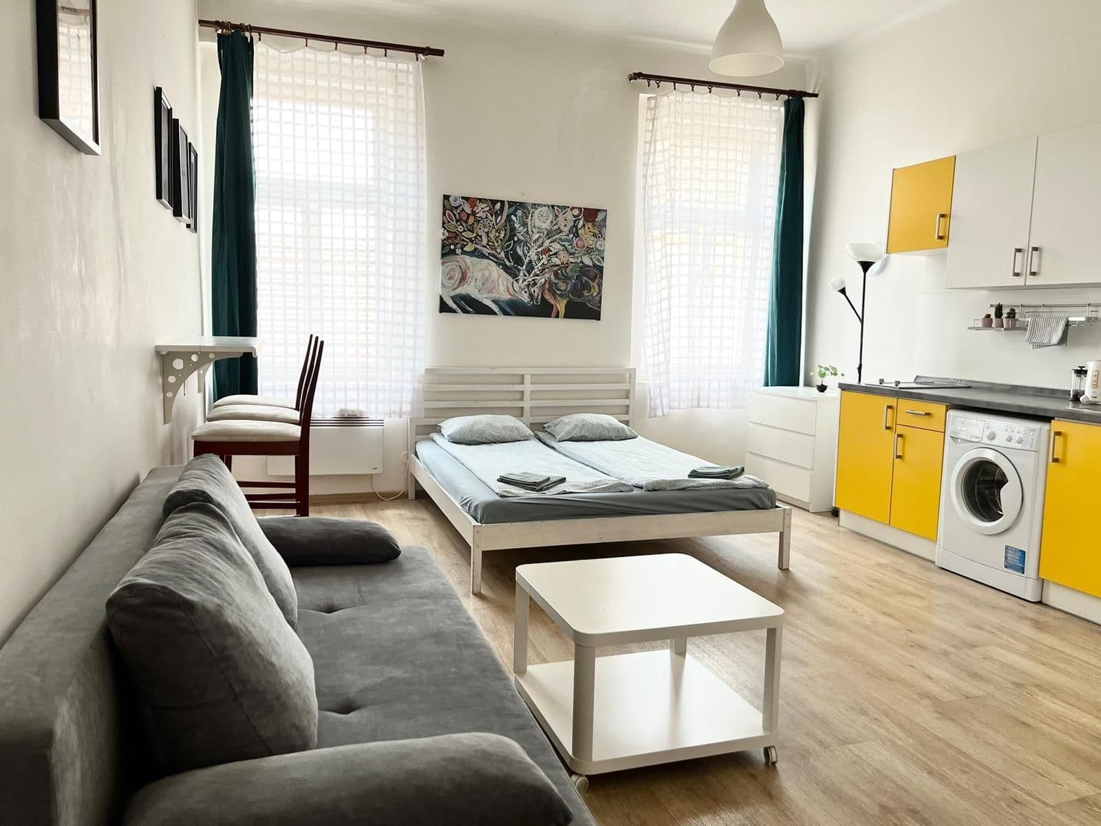 Pronájem bytu 1+kk 30 m², Víta Nejedlého, Praha, Praha Pronájem bytu 1+kk 30 m², Víta Nejedlého, Praha, Praha