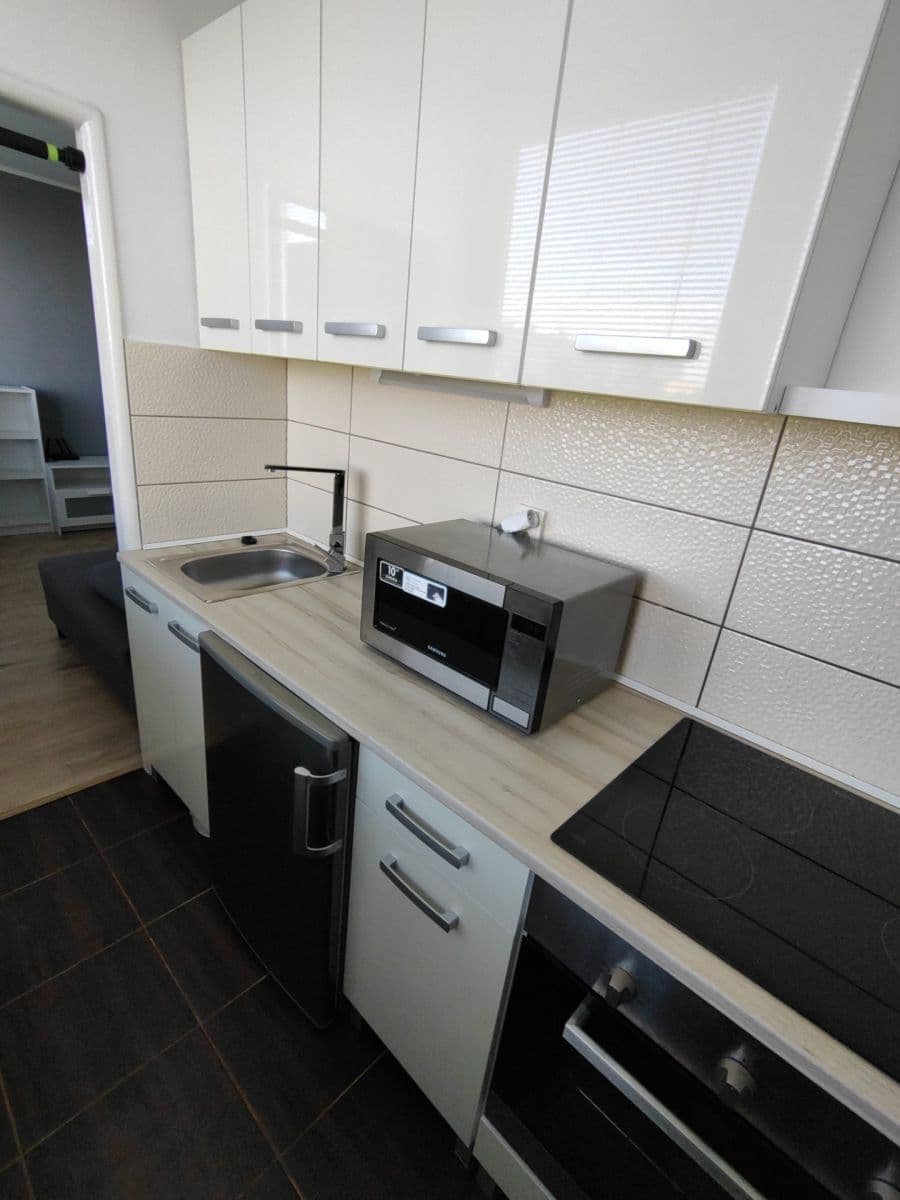 Prodej bytu 1+kk 26 m², Varnsdorfská, Praha, Praha Prodej bytu 1+kk 26 m², Varnsdorfská, Praha, Praha