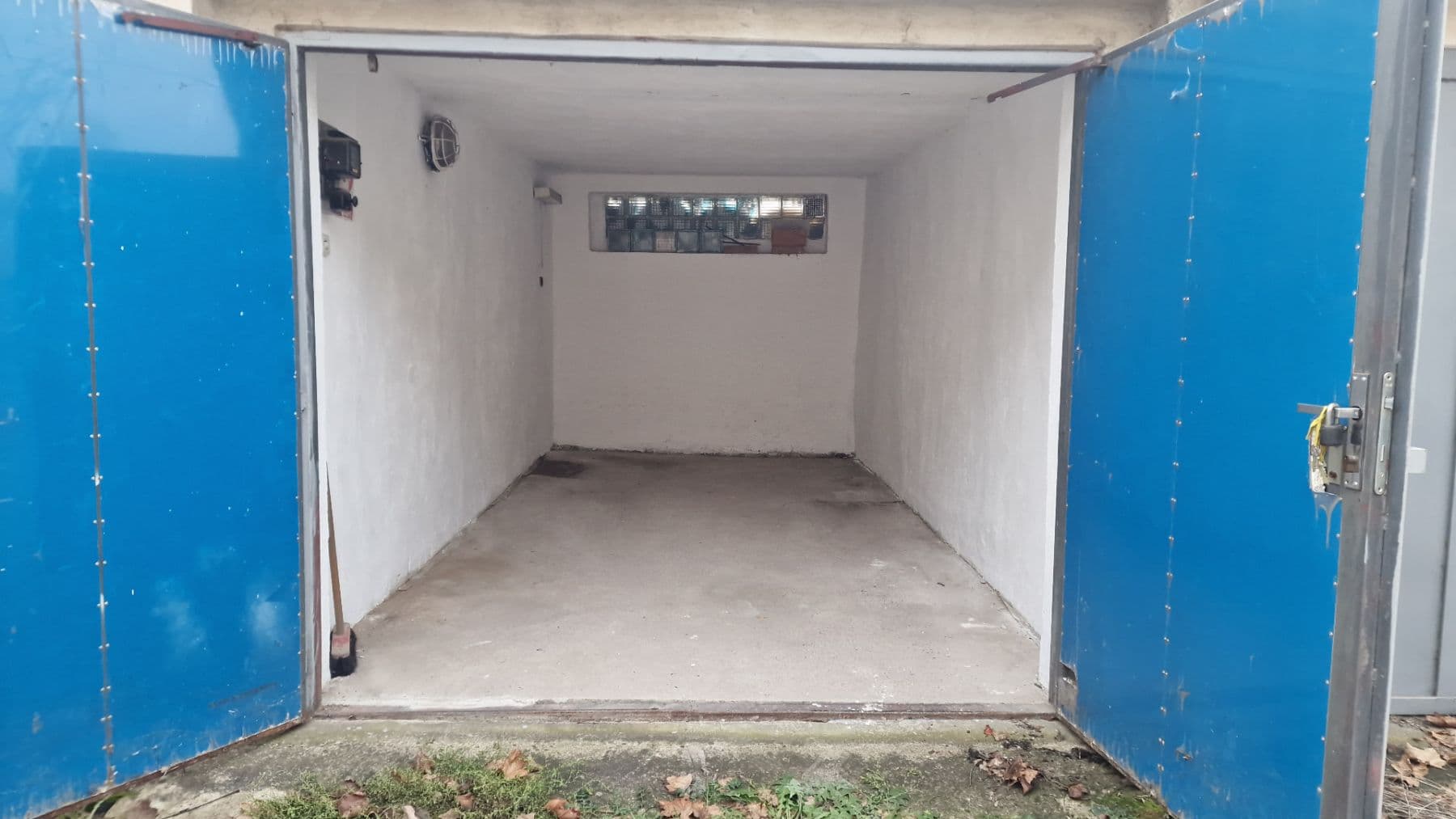 Pronájem garáže 17 m², Třískalova, Brno, Jihomoravský kraj Pronájem garáže 17 m², Třískalova, Brno, Jihomoravský kraj