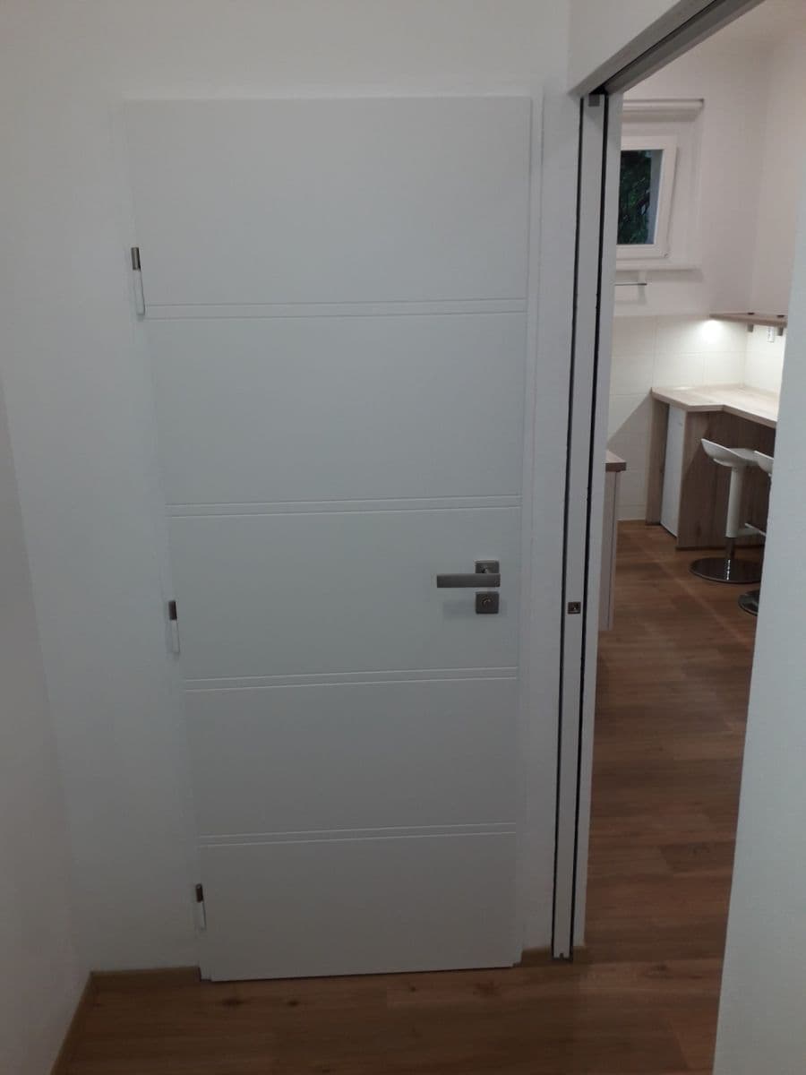 Pronájem bytu 1+kk 29 m², Petra Rezka, Praha, Praha Pronájem bytu 1+kk 29 m², Petra Rezka, Praha, Praha
