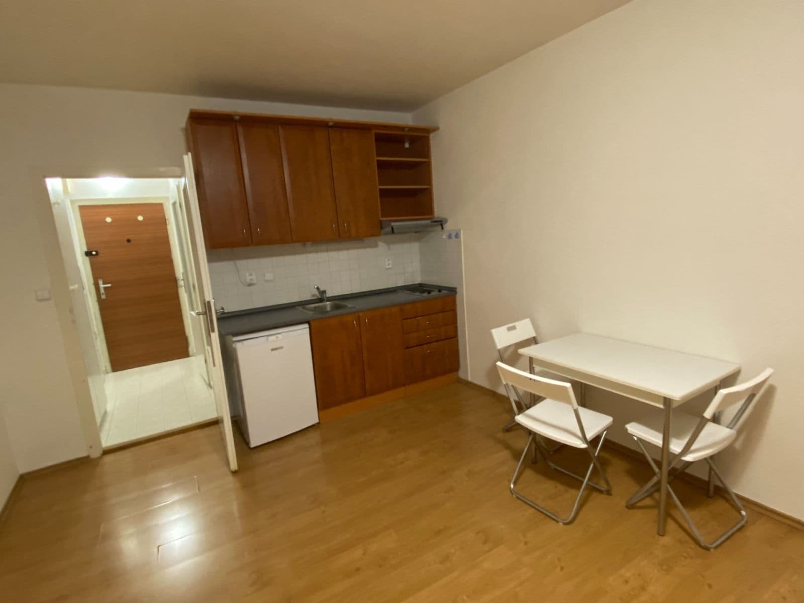 Pronájem bytu 1+kk 31 m², Česákova, Praha, Praha Pronájem bytu 1+kk 31 m², Česákova, Praha, Praha