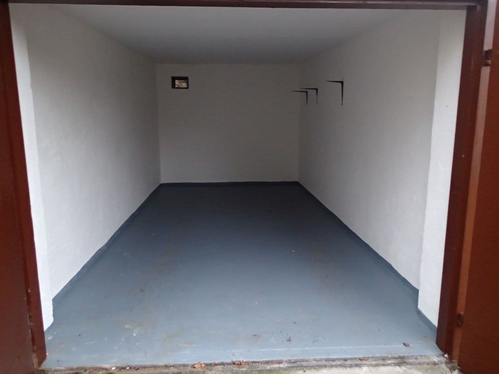 Pronájem garáže 20 m², Na Korábě, Praha, Praha Pronájem garáže 20 m², Na Korábě, Praha, Praha