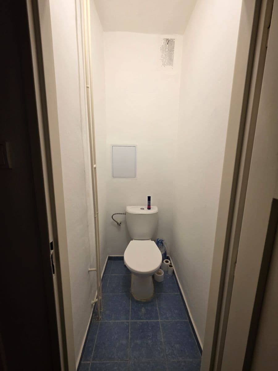 Pronájem bytu 3+1 80 m², Havlíčkovo náměstí, Ostrava, Moravskoslezský kraj Pronájem bytu 3+1 80 m², Havlíčkovo náměstí, Ostrava, Moravskoslezský kraj