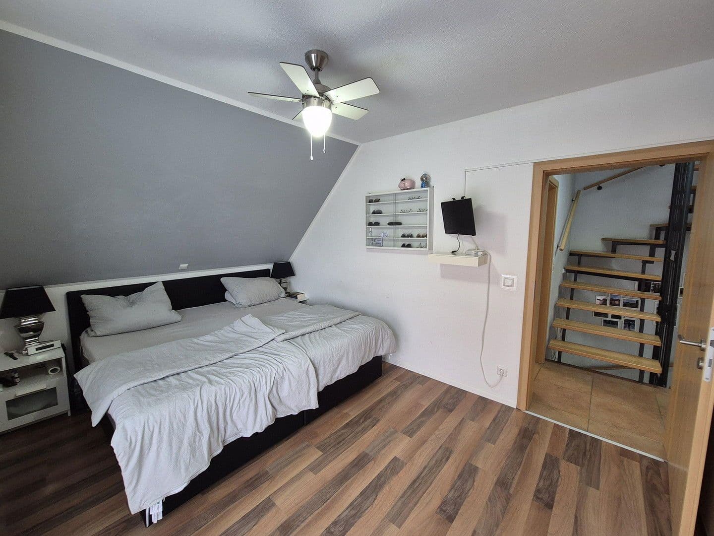 Prodej domu 125 m², pozemek 375 m², Gütersloh, Severní Porýní-Vestfálsko Prodej domu 125 m², pozemek 375 m², Gütersloh, Severní Porýní-Vestfálsko