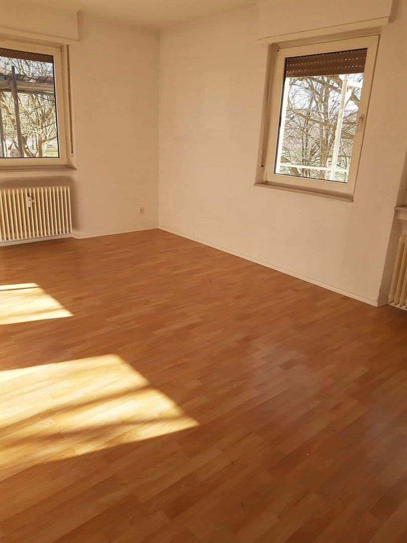 Pronájem bytu 3+1 81 m², Zweibrücken, Porýní-Falc Pronájem bytu 3+1 81 m², Zweibrücken, Porýní-Falc