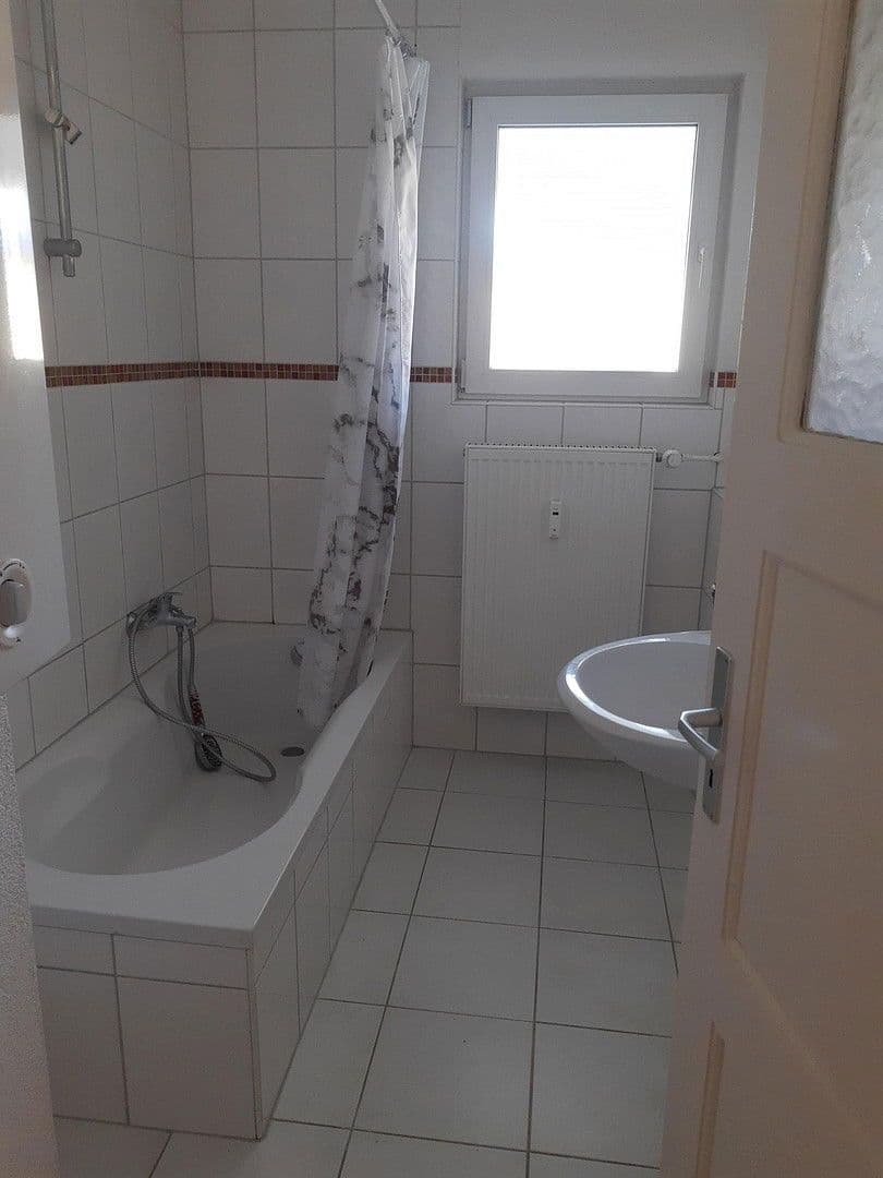 Pronájem bytu 3+1 81 m², Zweibrücken, Porýní-Falc Pronájem bytu 3+1 81 m², Zweibrücken, Porýní-Falc