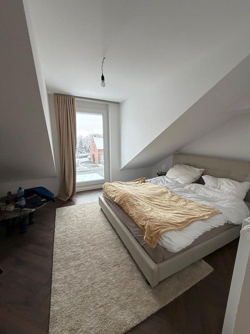 Prodej domu 119 m², pozemek 395 m², Norderstedt, Šlesvicko-Holštýnsko Prodej domu 119 m², pozemek 395 m², Norderstedt, Šlesvicko-Holštýnsko