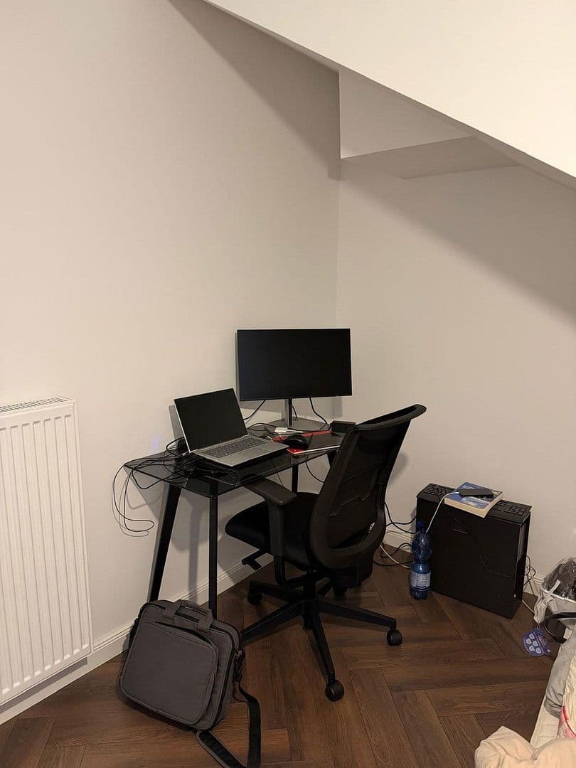 Prodej domu 119 m², pozemek 395 m², Norderstedt, Šlesvicko-Holštýnsko Prodej domu 119 m², pozemek 395 m², Norderstedt, Šlesvicko-Holštýnsko