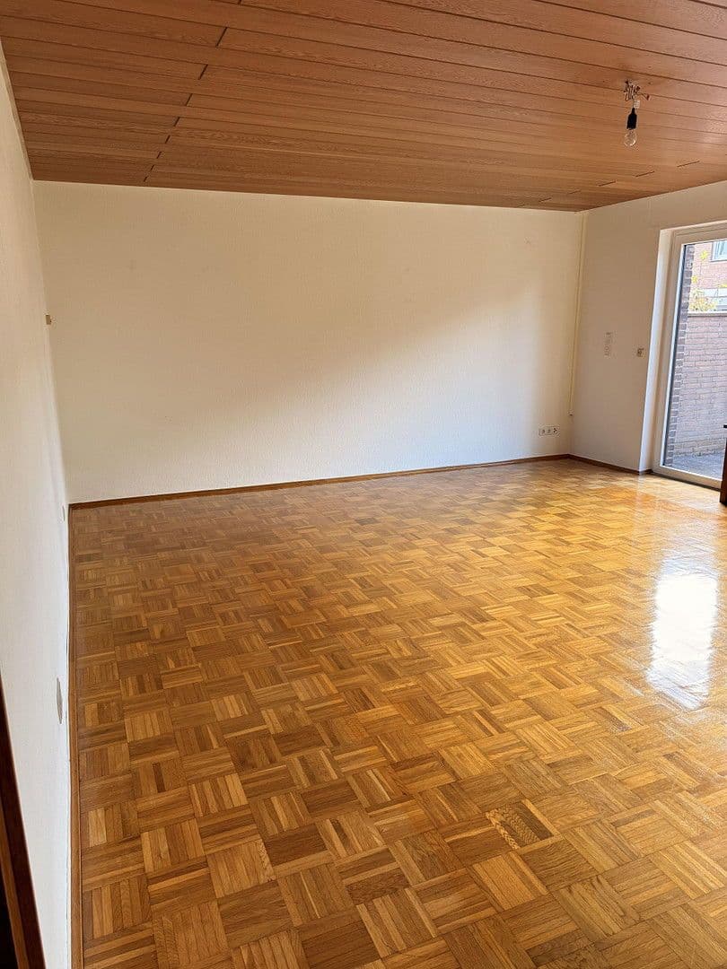 Prodej domu 145 m², pozemek 280 m², Essen, Severní Porýní-Vestfálsko Prodej domu 145 m², pozemek 280 m², Essen, Severní Porýní-Vestfálsko