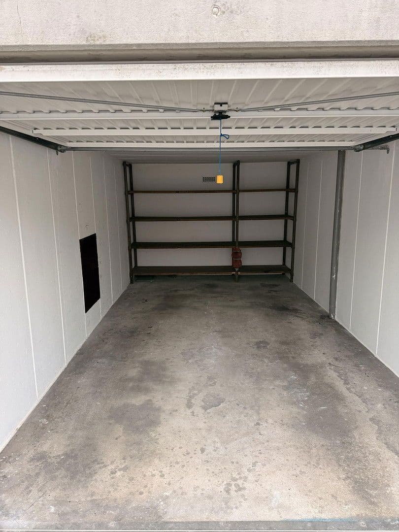 Prodej domu 145 m², pozemek 280 m², Essen, Severní Porýní-Vestfálsko Prodej domu 145 m², pozemek 280 m², Essen, Severní Porýní-Vestfálsko