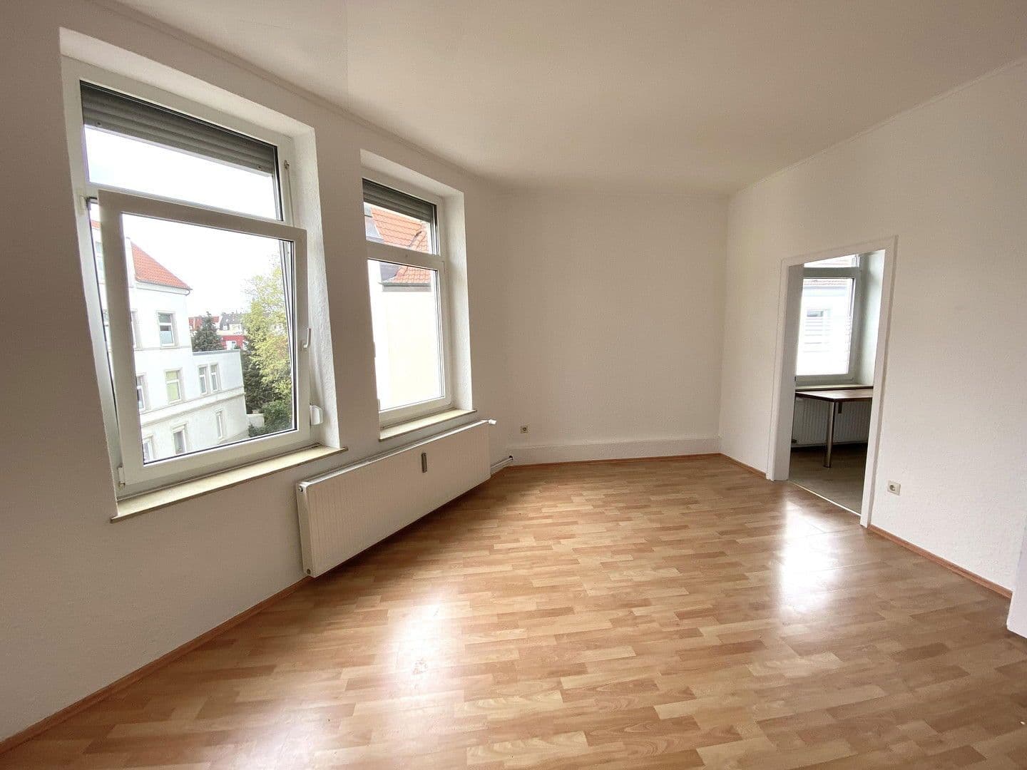 Pronájem bytu 3+1 64 m², Osningstr. 20, Osnabrück, Dolní Sasko Pronájem bytu 3+1 64 m², Osningstr. 20, Osnabrück, Dolní Sasko