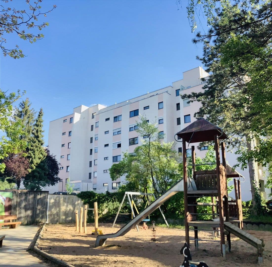 Prodej bytu 4+1 155 m², Zirndorf, Bavorsko Prodej bytu 4+1 155 m², Zirndorf, Bavorsko