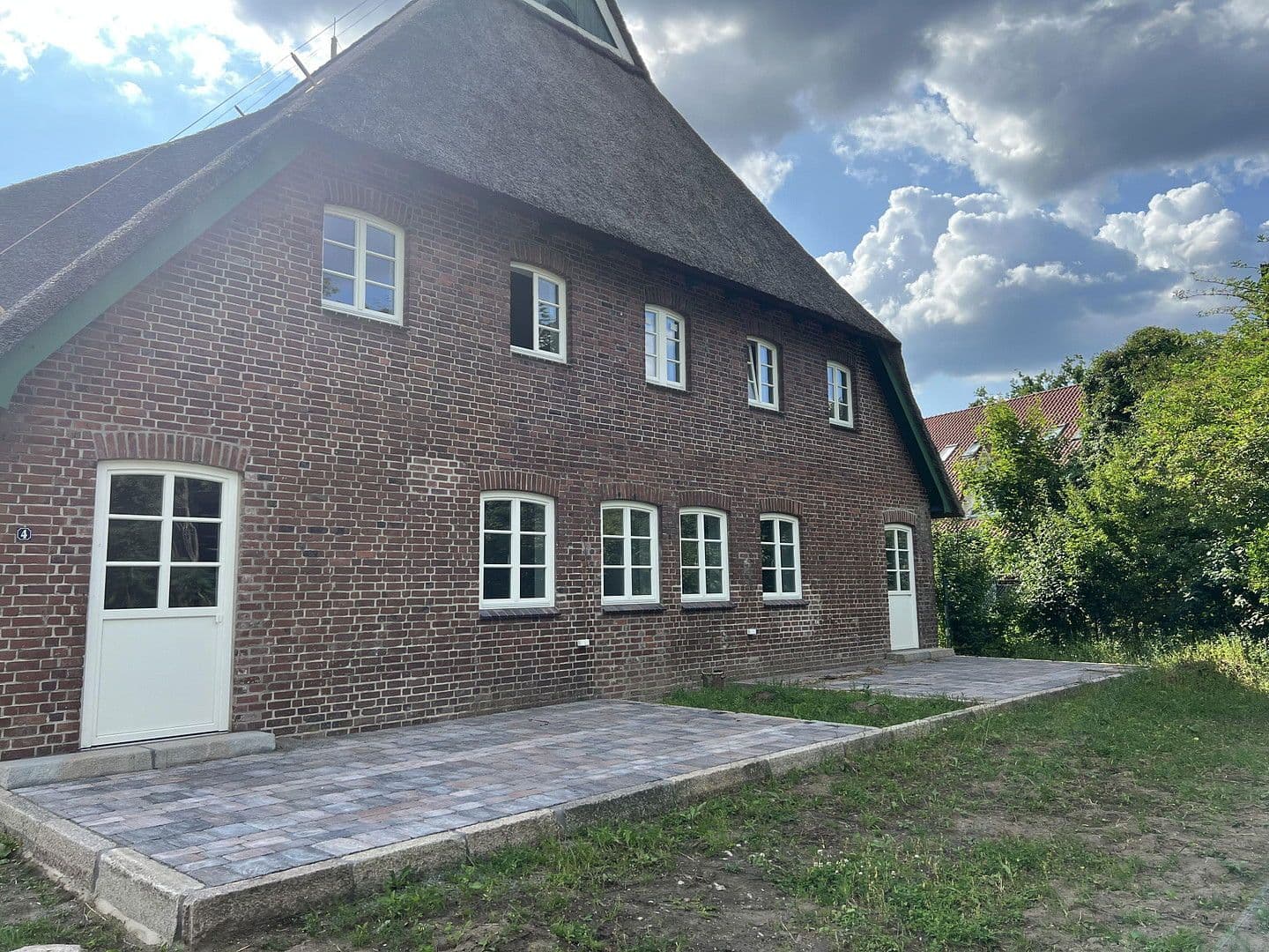 Pronájem bytu 3+1 100 m², Rahlstedter Dorfplatz 4, Hamburg, Hamburg Pronájem bytu 3+1 100 m², Rahlstedter Dorfplatz 4, Hamburg, Hamburg