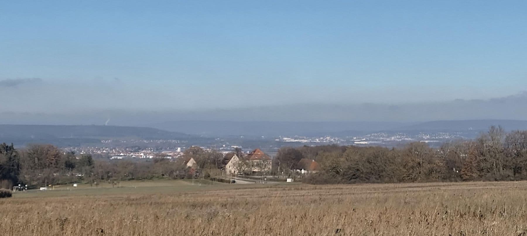 Prodej pozemku 1.315 m², Schloßweg 27, Marloffstein, Bavorsko Prodej pozemku 1.315 m², Schloßweg 27, Marloffstein, Bavorsko