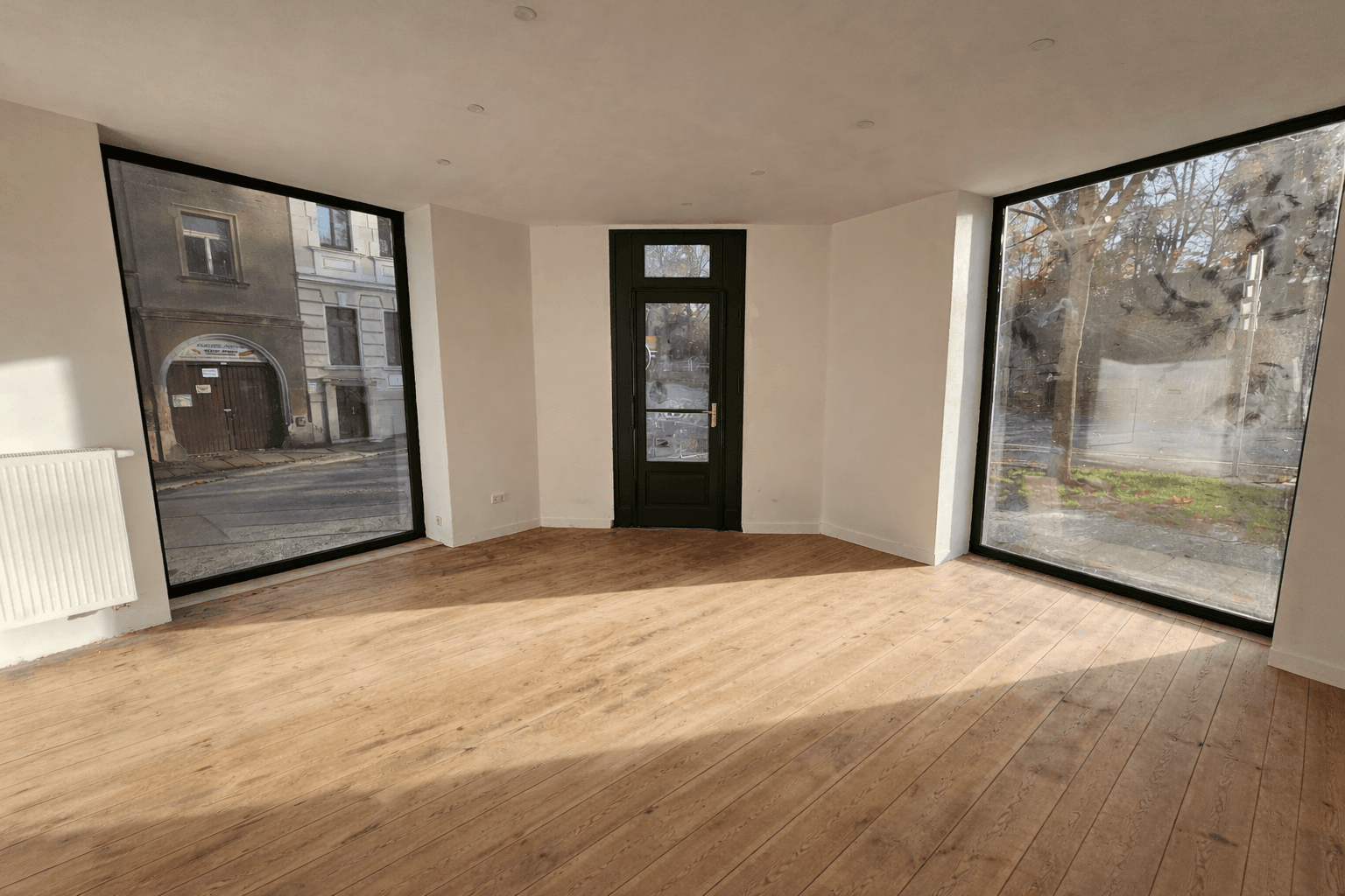 Pronájem kanceláře 60 m², Bahnhofstraße 50 / Konsulstraße 37, Zhořelec, Sasko Pronájem kanceláře 60 m², Bahnhofstraße 50 / Konsulstraße 37, Zhořelec, Sasko