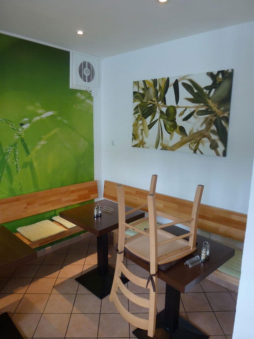 Prodej nebytového prostoru 350 m², Rödermark, Hessen Prodej nebytového prostoru 350 m², Rödermark, Hessen