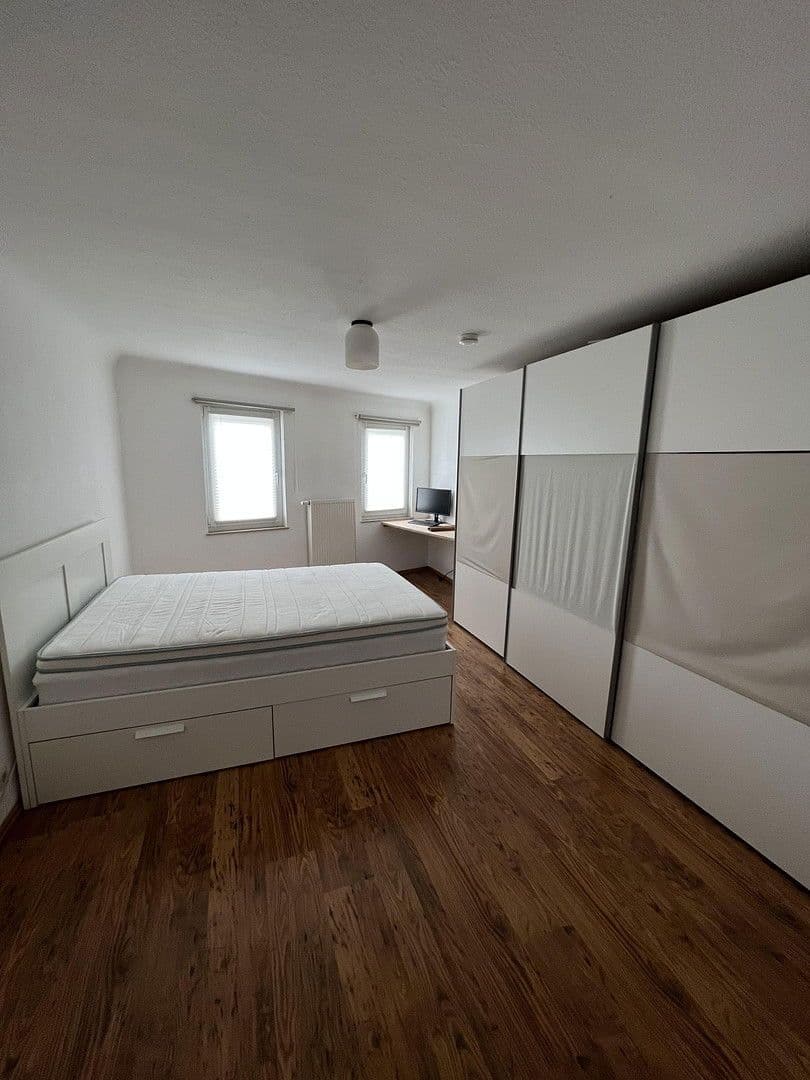 Pronájem bytu 2+1 57 m², Mörgelenstraße 2, Stuttgart, Bádensko-Württembersko Pronájem bytu 2+1 57 m², Mörgelenstraße 2, Stuttgart, Bádensko-Württembersko