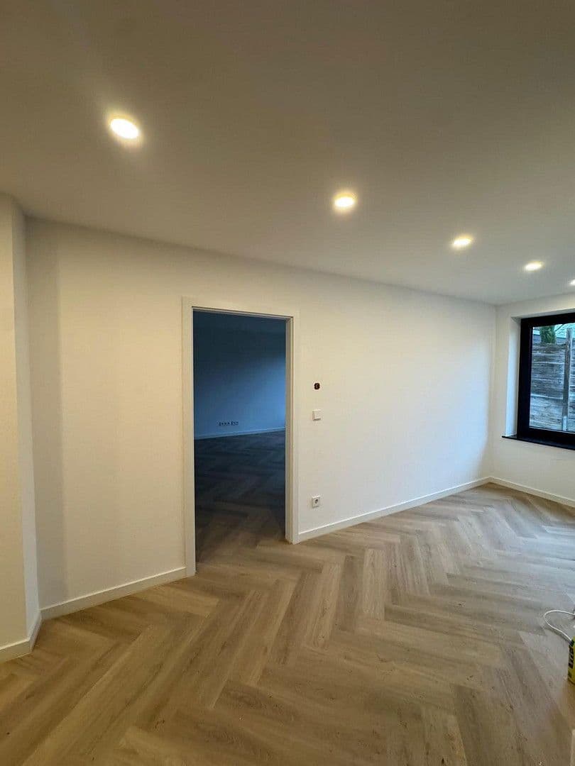 Pronájem bytu 2+kk 84 m², Wendlingen am Neckar, Bádensko-Württembersko Pronájem bytu 2+kk 84 m², Wendlingen am Neckar, Bádensko-Württembersko