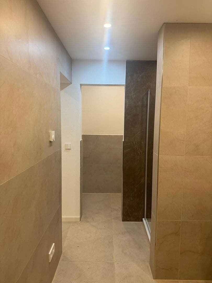 Pronájem bytu 2+kk 84 m², Wendlingen am Neckar, Bádensko-Württembersko Pronájem bytu 2+kk 84 m², Wendlingen am Neckar, Bádensko-Württembersko